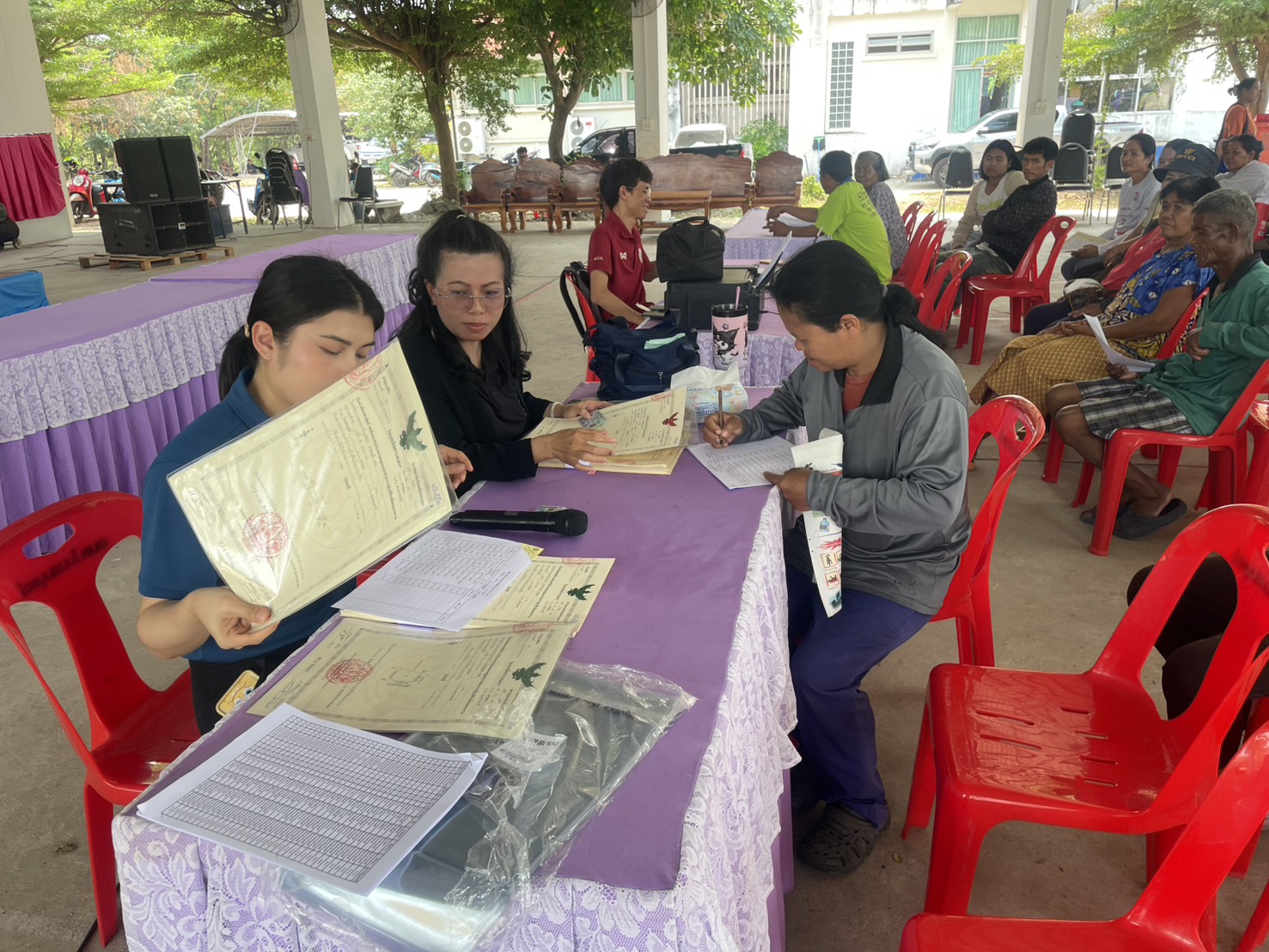 title - วันอังคารที่ 21 เมษายน 2569ออกหน่วยศูนย์บริการประชาชนเคลื่อนที่ มอบหนังสืออนุญาตให้เข้าทำประโยชน์ในเขตปฏิรูปที่ดิน (ส.ป.ก.4-01)